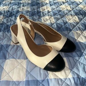 AEROSOLES Two-Tone Cream Slingback Heels with Black Cap Toe